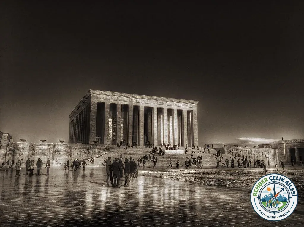 Anıtkabir: Bir Milletin Saygı, Minnet ve Bağımsızlık Anıtı