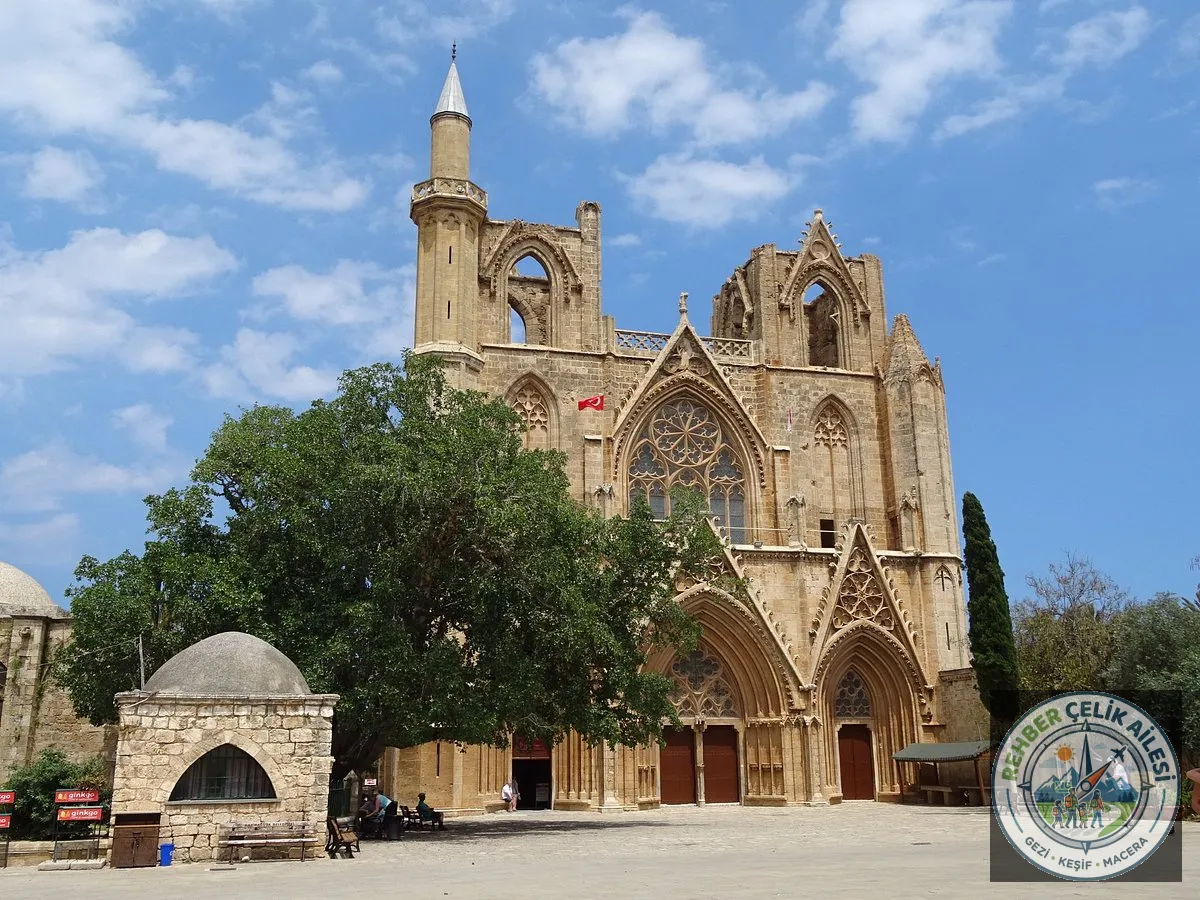 Selimiye Camii (St. Sophia Katedrali) Gezi Rehberi